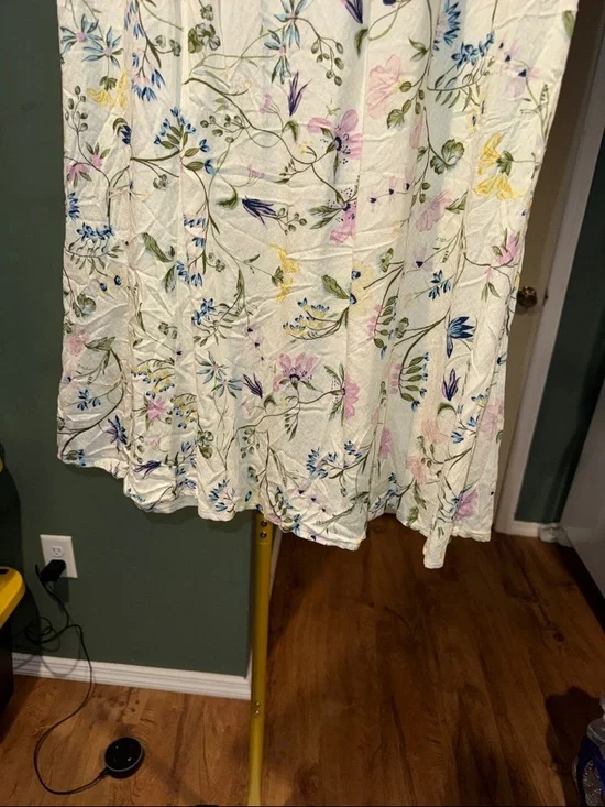 I.N. Studio Cream Floral Maxi Skirt with Crochet Waistband - Picture 6 of 7